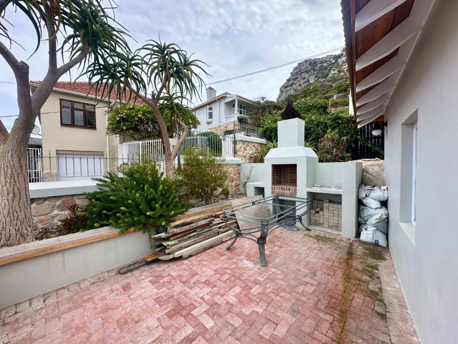 3 Bedroom Property for Sale in Kalk Bay Western Cape